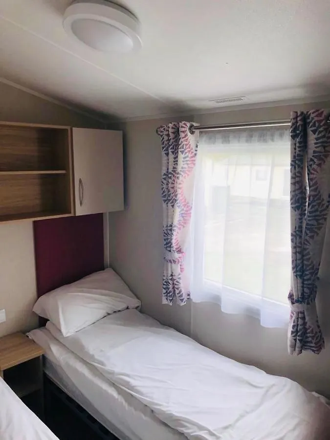 3 Bedroom Beautiful Caravan At Sand Le Mere Holiday Village Tunstall  United Kingdom