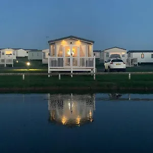 7 The Dales Sand Le Mere Holiday Village Tunstall (East Riding of Yorkshire)